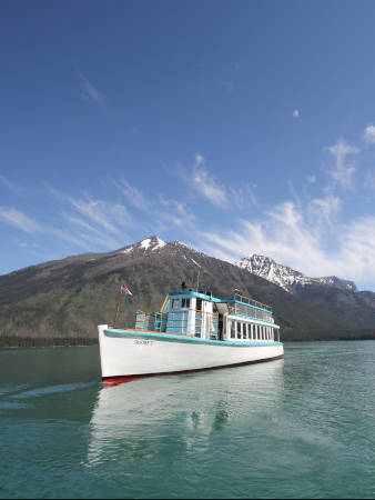 DeSMET Tour Boat on McDonald Lake
